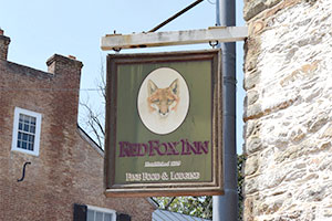 Red Fox sign