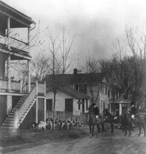 historic image of Middleburg Inn